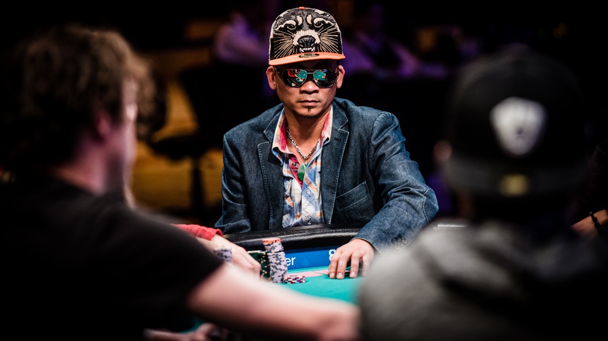 How to Dress for Success in Poker